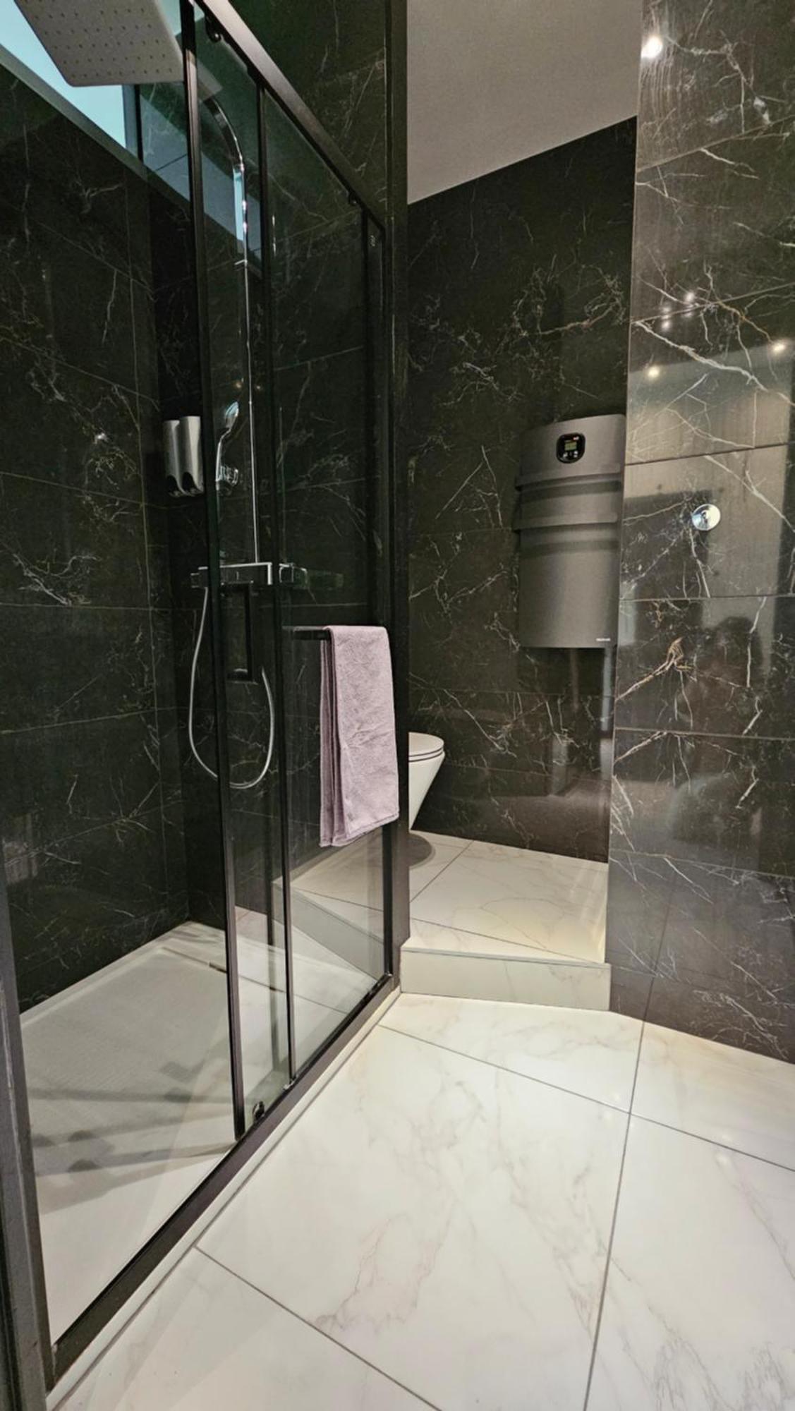 Confidentiel Standing - Terrasse & Parking Prive - Port De Plaisance Apartment Évian-les-Bains Екстериор снимка