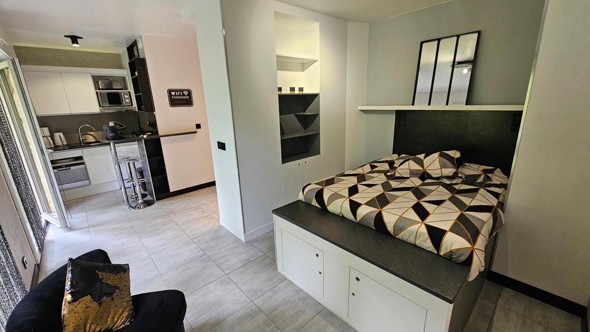 Confidentiel Standing - Terrasse & Parking Prive - Port De Plaisance Apartment Évian-les-Bains Екстериор снимка
